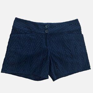 Women's 6 Navy Blue Cotton Flat Front Chino Eyelet Casual Nautical Preppy Shorts